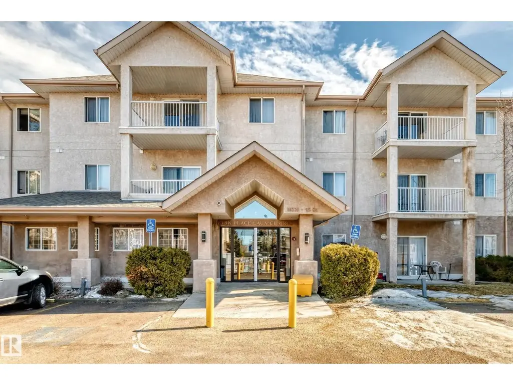 #126 16221 95 St Nw, Edmonton